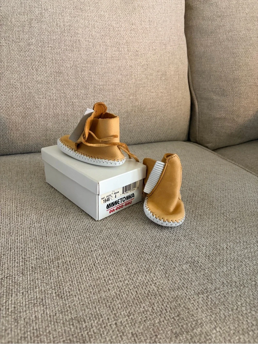 Minnetonka Tan Leather Baby Moccasin Boots with White Sole